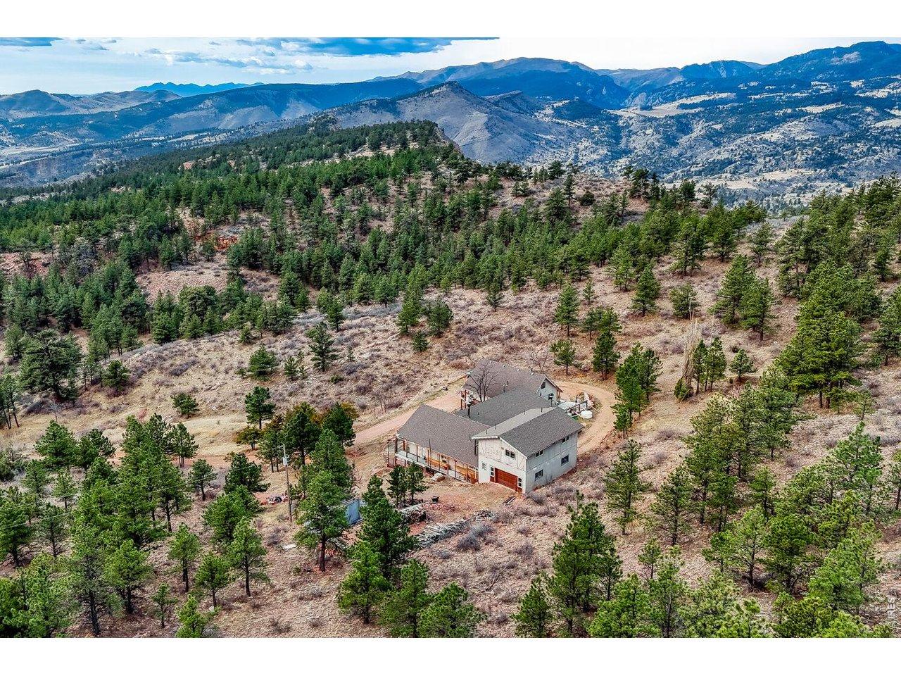 Image 2: Surrounded by 1200 acres of Wildlife reserve land for the monitoring of bald and golden eagles Image 2: Surrounded by 1200 acres of Wildlife reserve land for the monitoring of bald and golden eagles