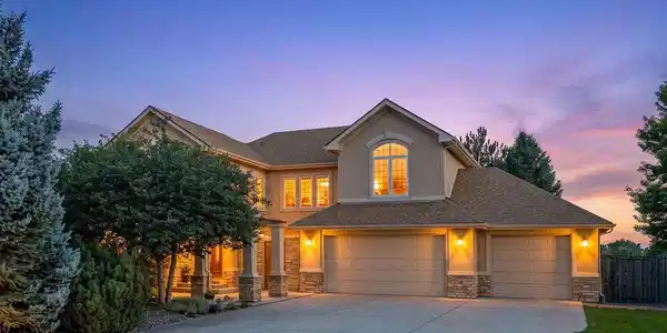 1001 Wyndemere Cir