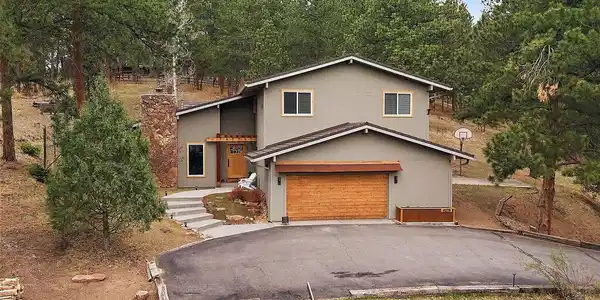 4039 Histead Way