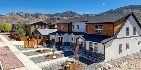 Image 3: Close to Downtown Salida Image 3: Close to Downtown Salida