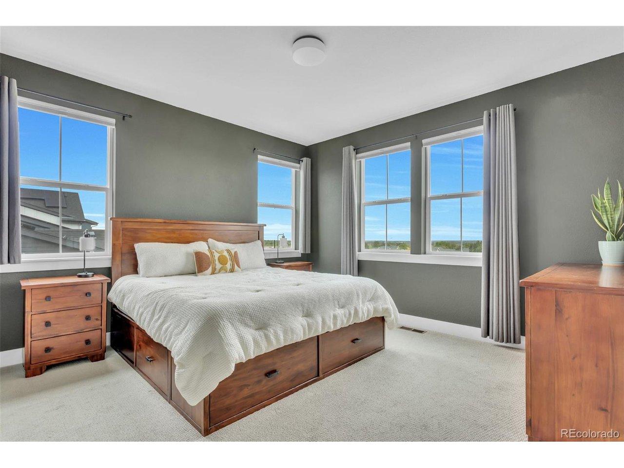 Image 4: Primary suite Image 4: Primary suite
