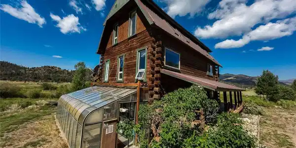 49903 County Road Ll56