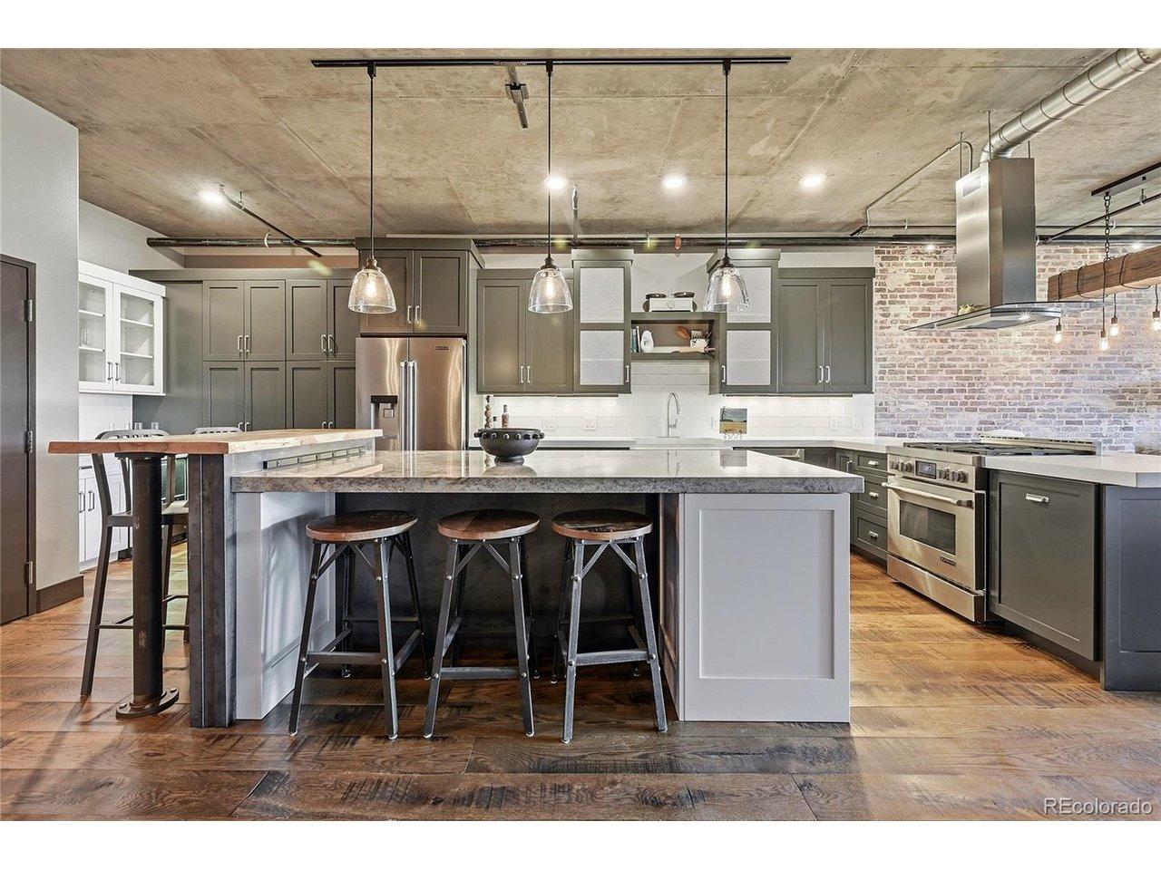 Image 3: Kitchen Image 3: Kitchen