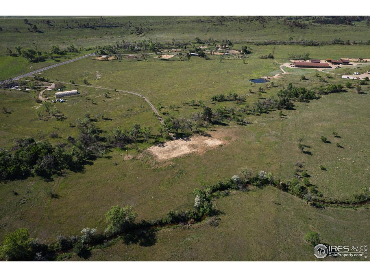 Image 4: Former building site.