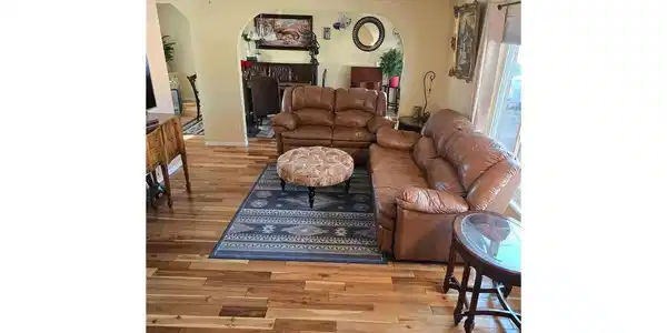 Image 2: Living room Image 2: Living room