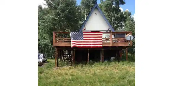 403 J Rd