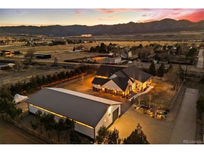 9498 Wagonwheel Dr