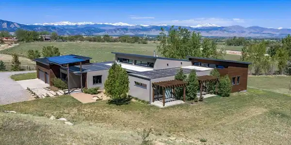 Image 3: Serene Setting on 3.42 Acres! Image 3: Serene Setting on 3.42 Acres!