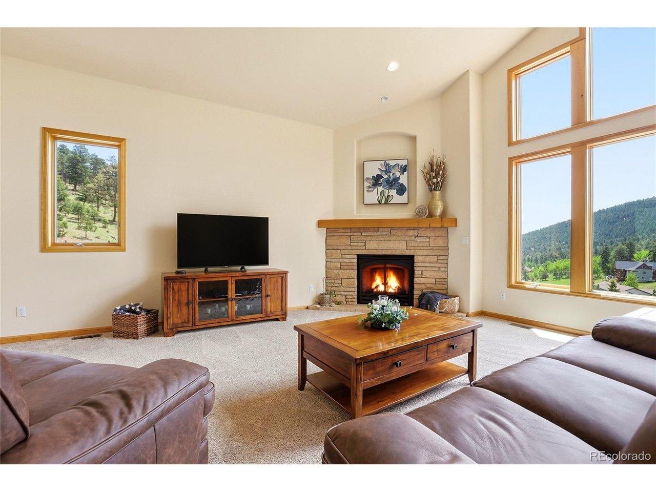 Image 2: Cozy fireplace? Yes, please! Image 2: Cozy fireplace? Yes, please!