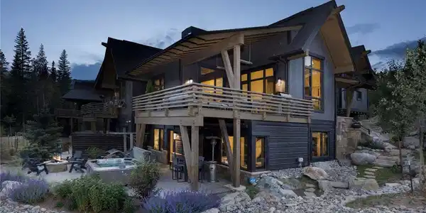 273 River Park Dr