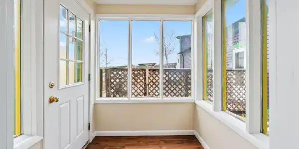 Image 4: Mudroom Image 4: Mudroom