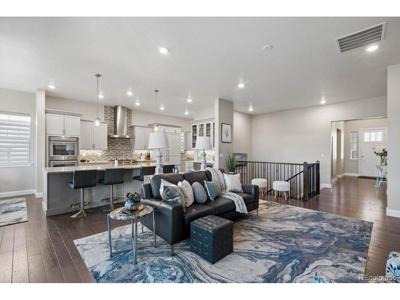 10212 W Cooper Dr
