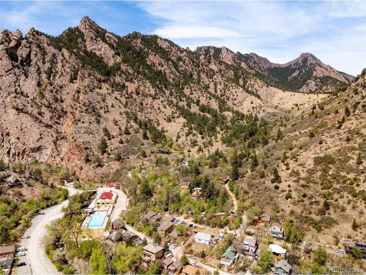 Image 2: Sunny side of the Canyon! Image 2: Sunny side of the Canyon!