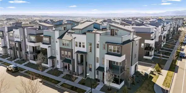 6797 Navajo St