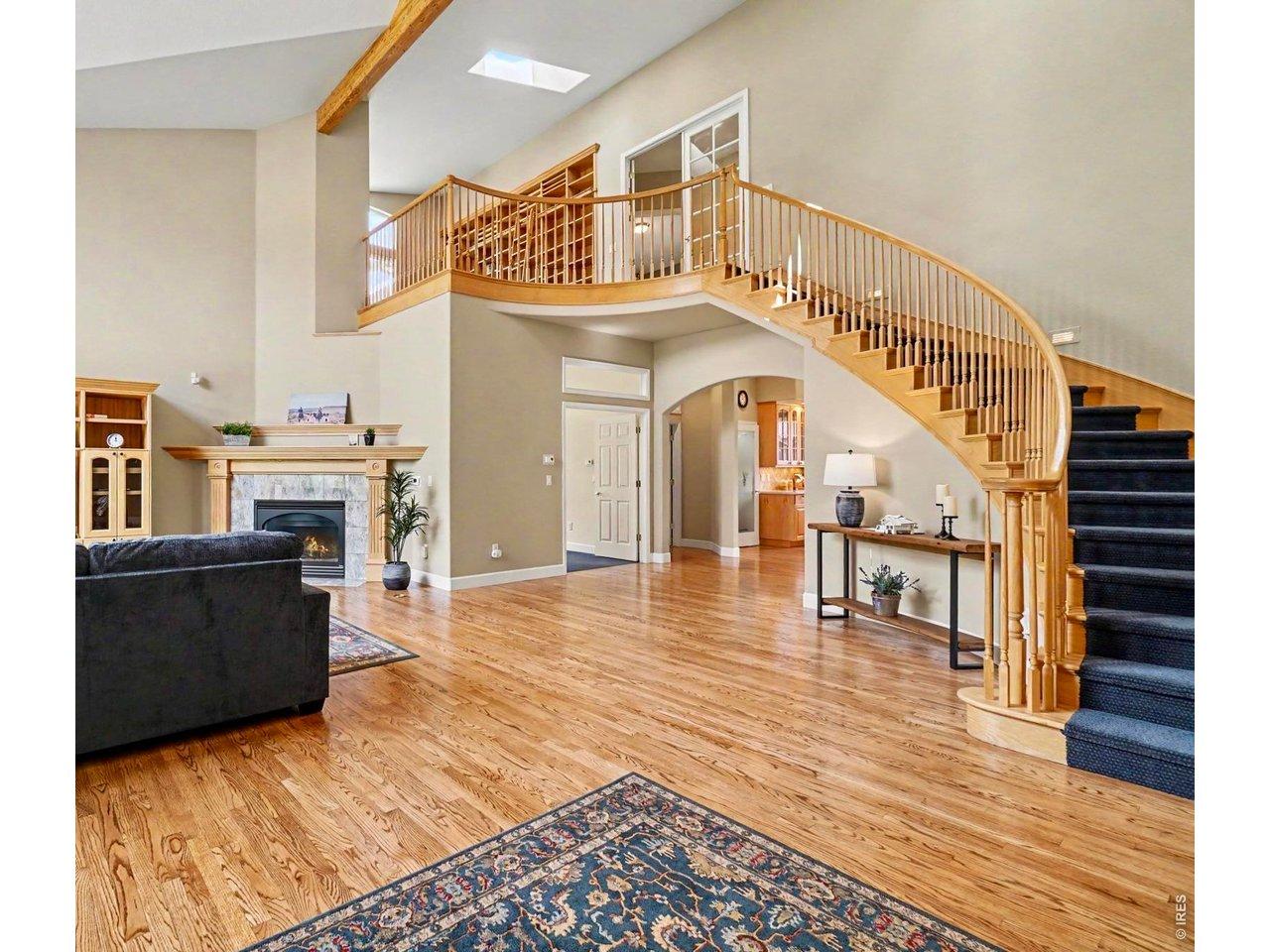 Image 1: Perfect for entertaining several guests Image 1: Perfect for entertaining several guests