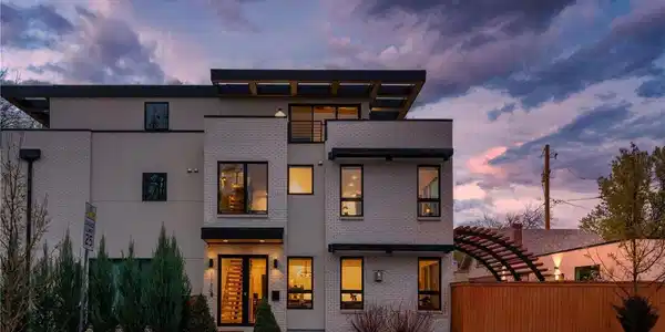 1135 E Virginia Ave