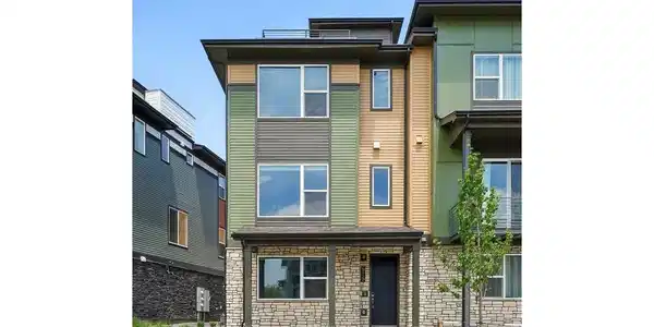 815 Promenade Dr