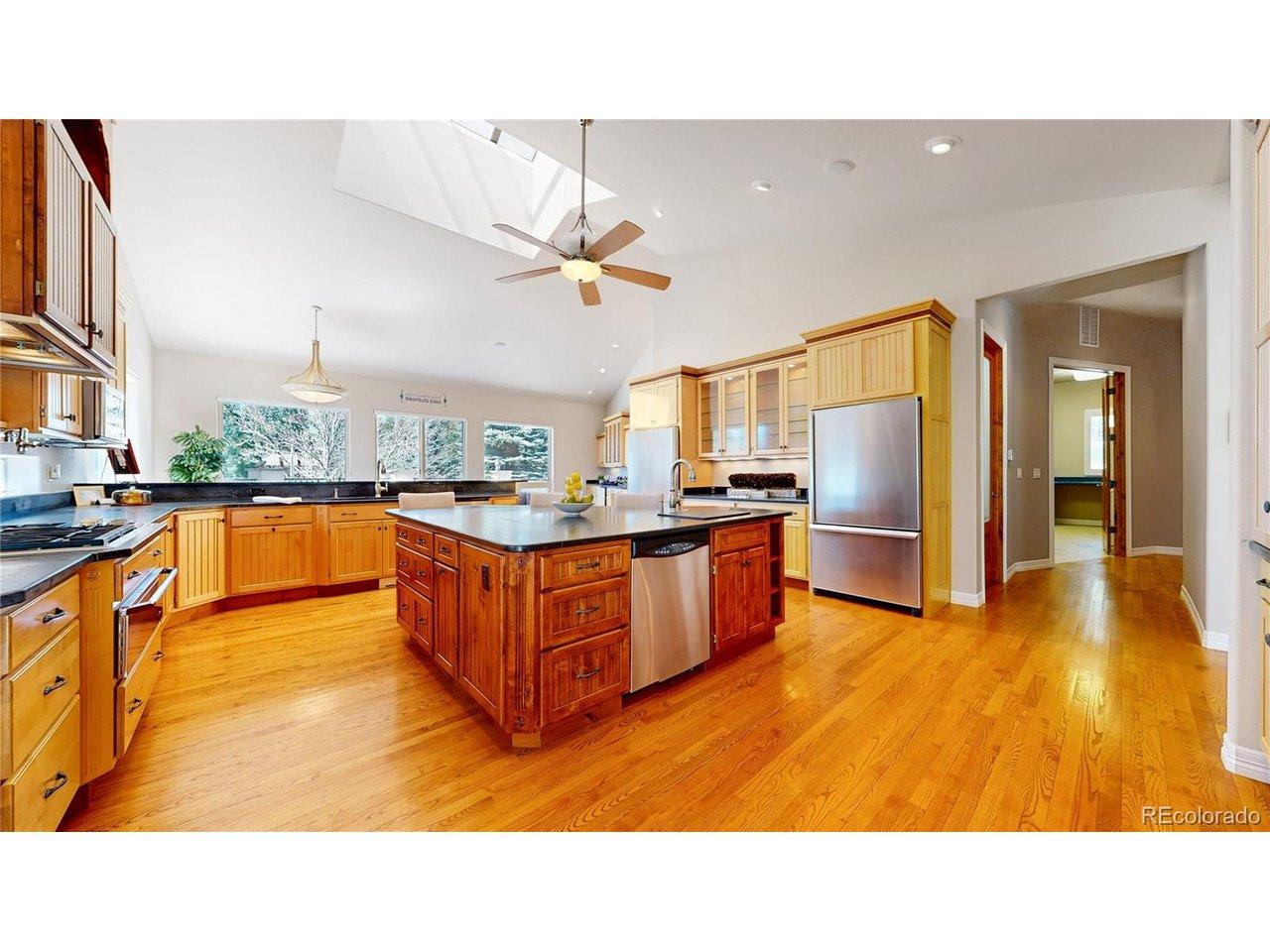 Image 3: Chef's Kitchen Image 3: Chef's Kitchen