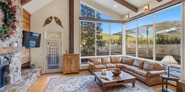 Image 2: Sunny great room with beautiful views