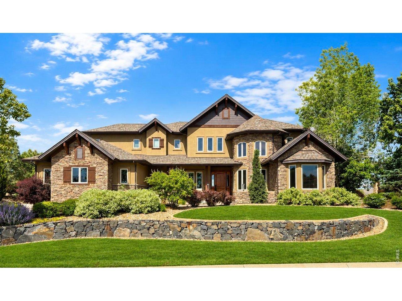 Image 3: Front Yard Image 3: Front Yard