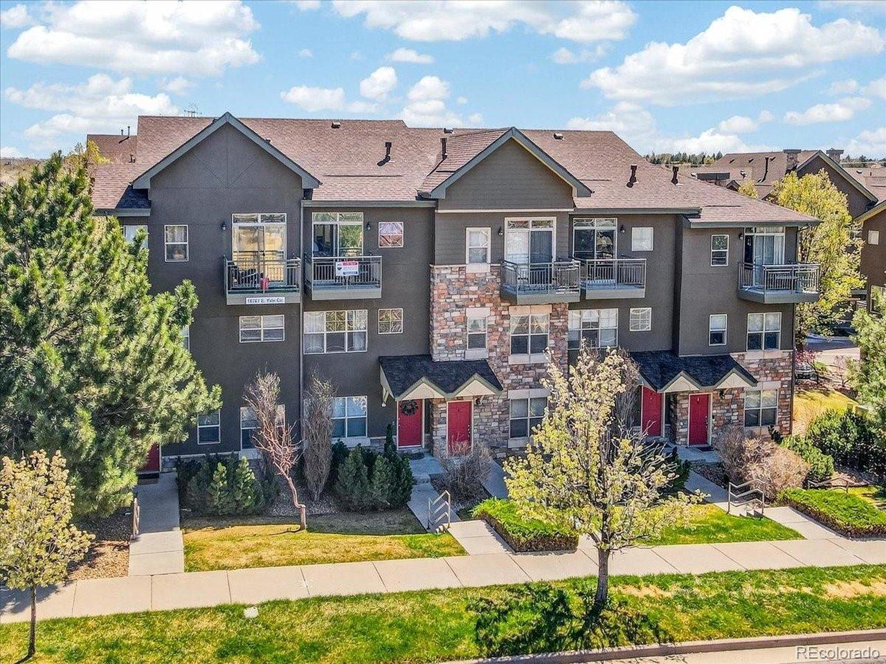 Image 3: A welcoming entry and thoughtfully designed makes a great first impression. Image 3: A welcoming entry and thoughtfully designed makes a great first impression.