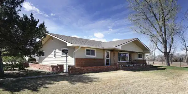Image 2: Front Elevation Image 2: Front Elevation