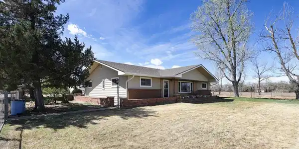 Image 3: Front Elevation Image 3: Front Elevation
