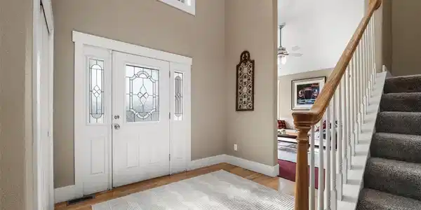 Image 2: Foyer