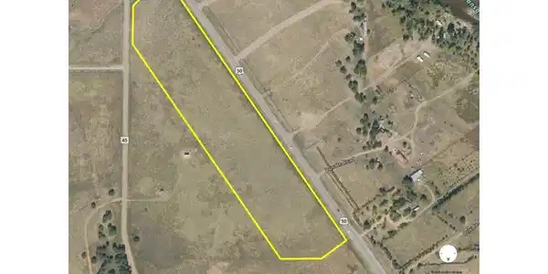Image 2: 11.5 buildable acres