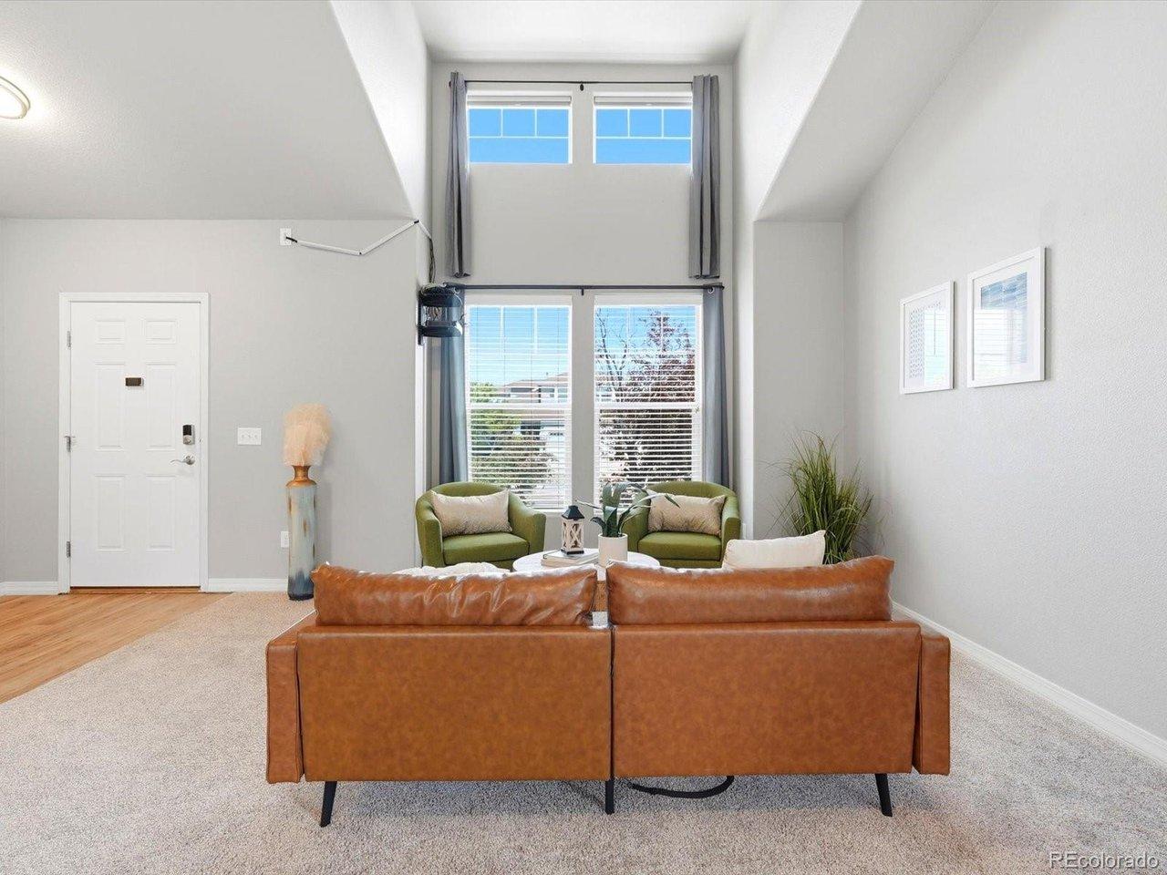 Image 4: Light and bright home Image 4: Light and bright home