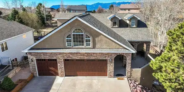 5412 Wells Fargo Dr