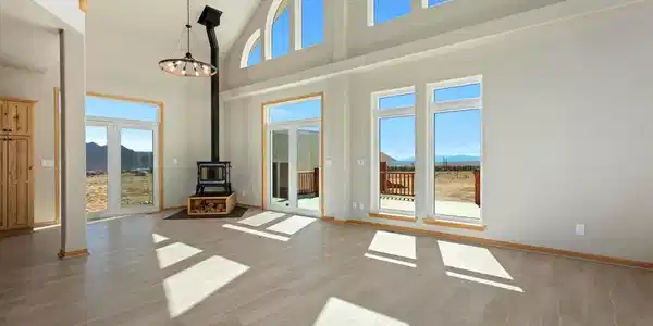 Image 4: Spacious Great Room Image 4: Spacious Great Room