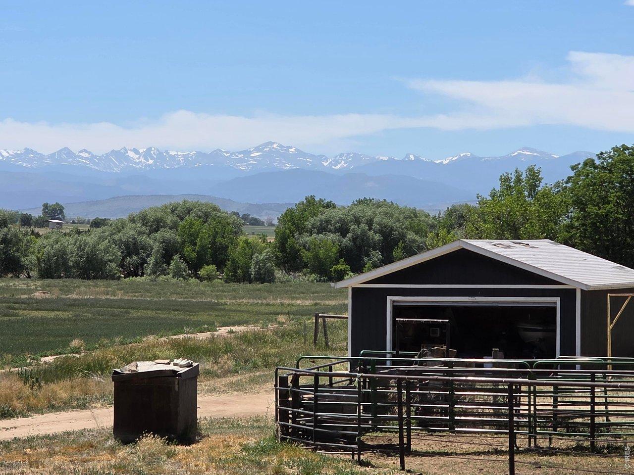 Image 2: View to the West from Driveway Image 2: View to the West from Driveway