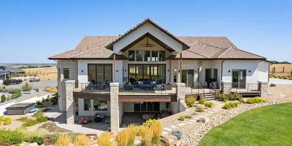 6689 Asher Ct