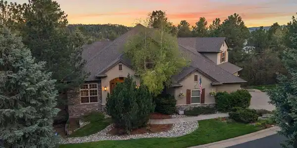 1332 Forest Trails Dr