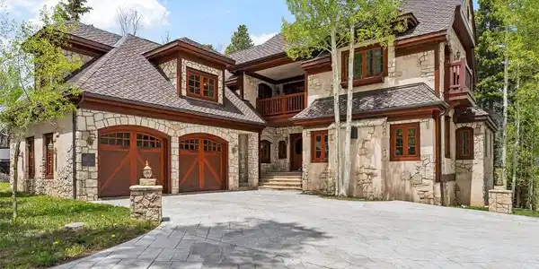 54 Boulder Cir
