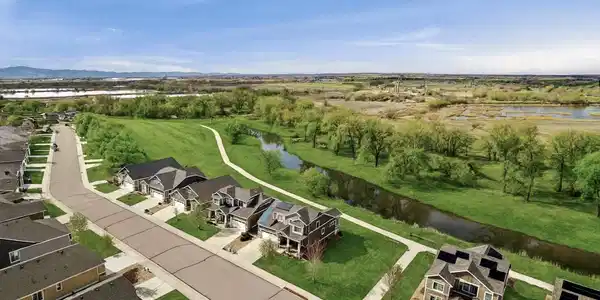 8101 River Run Dr