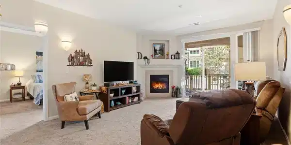 9557 W San Juan Cir