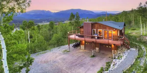 1243 Platte River Dr