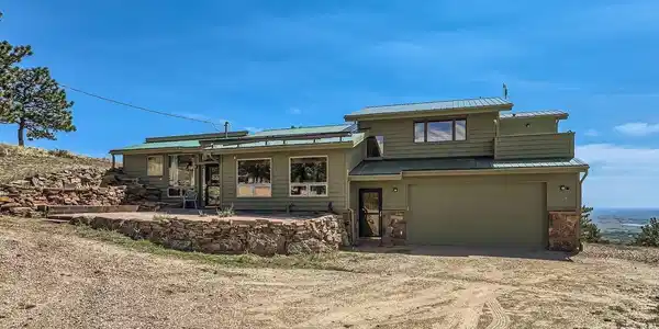 2450 Eagle Ridge Rd