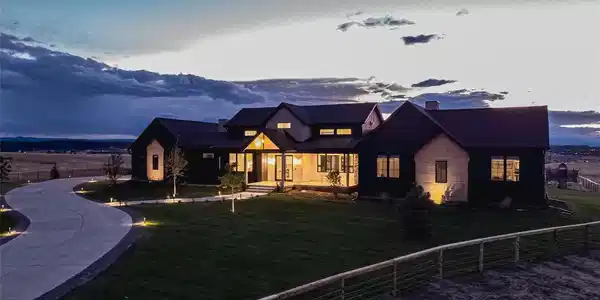7497 Fox Creek Trl