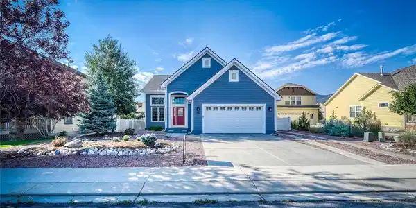 56 Trailside Cir