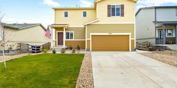 1246 Sherman