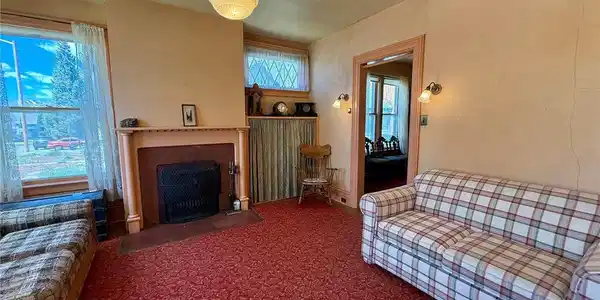 Image 4 Image 4