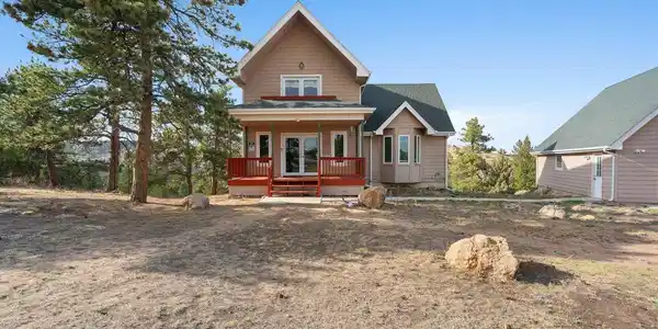801 Montcalm Dr