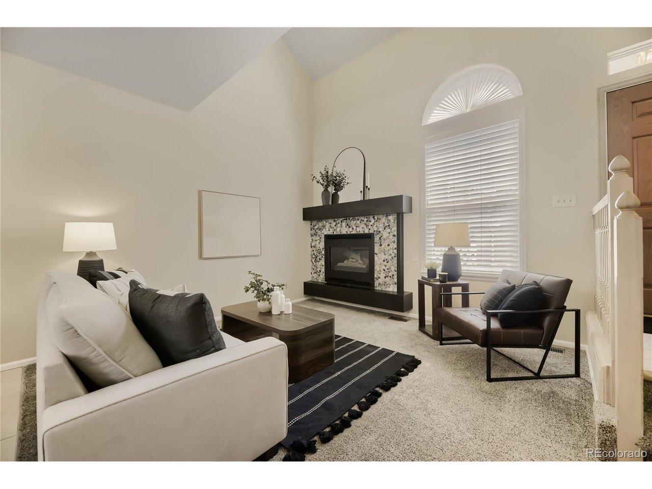 Image 3: Vaulted Living Room