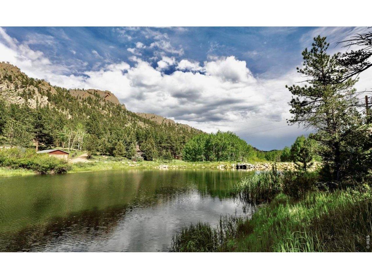 Image 4: One of 5 lakes Image 4: One of 5 lakes