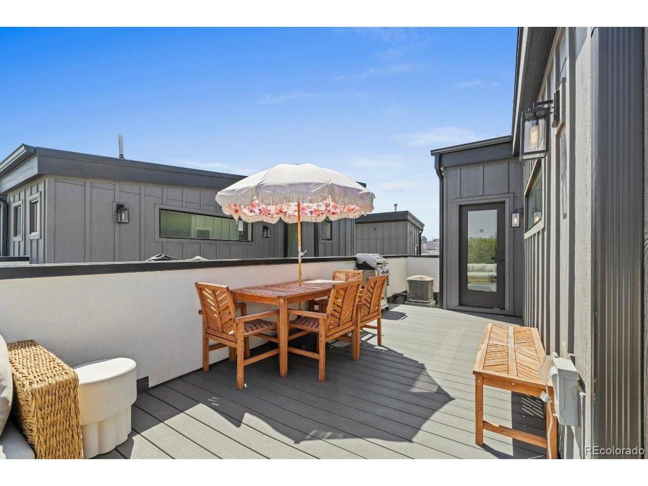 Image 3: Private rooftop deck Image 3: Private rooftop deck