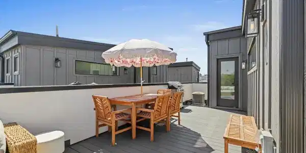 Image 3: Private rooftop deck Image 3: Private rooftop deck
