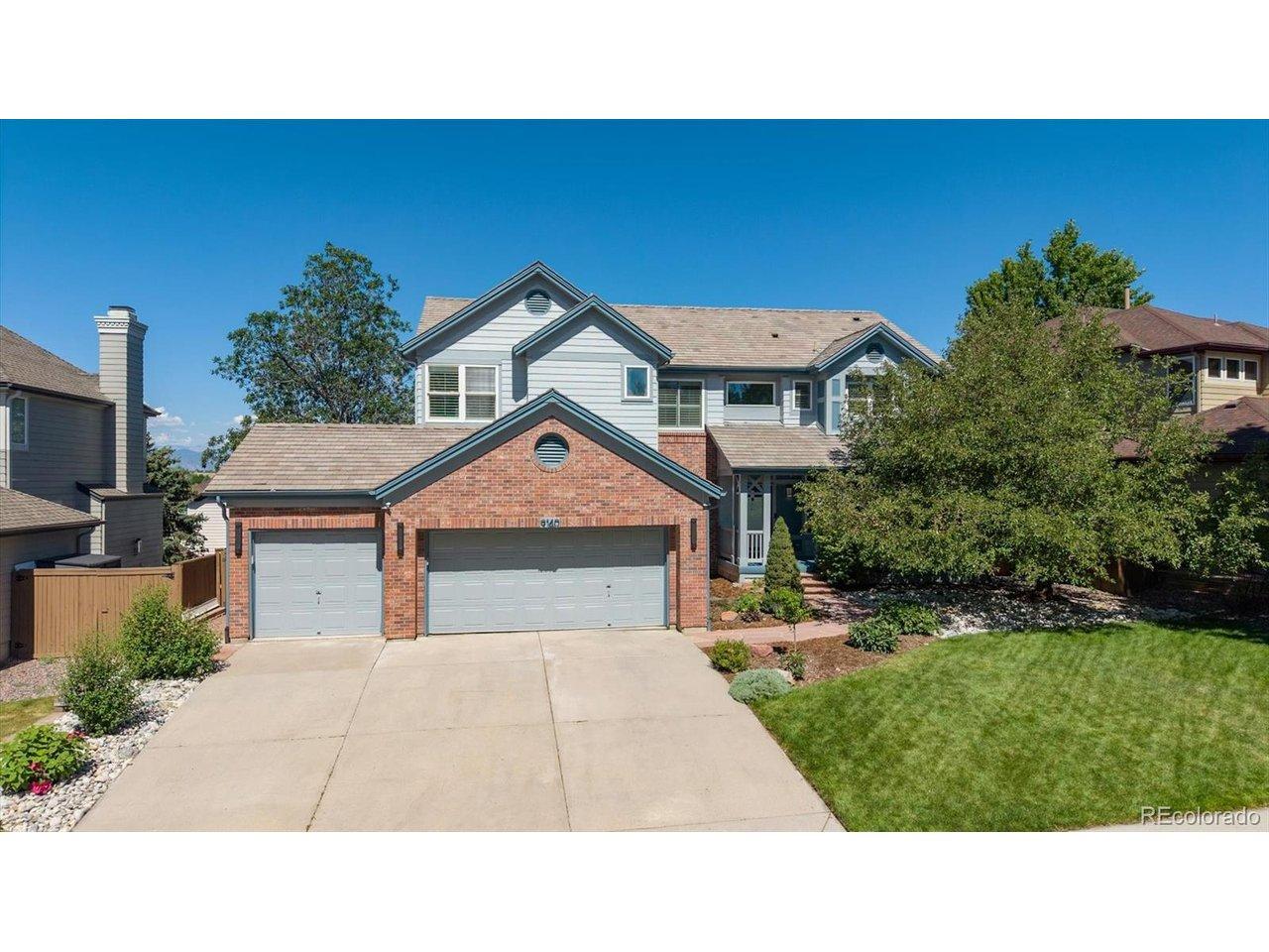 Image 4: Pristine Curb Appeal Image 4: Pristine Curb Appeal